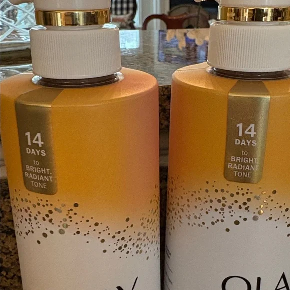 Olay Serum Body Wash Bundle NWT - Picture 3 of 3